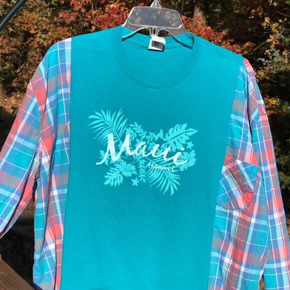 Reworked Maui Shirt, Size L to XL: Upcycled Oversized Teal Hawaiian Sweatshirt - Picture 7 of 9